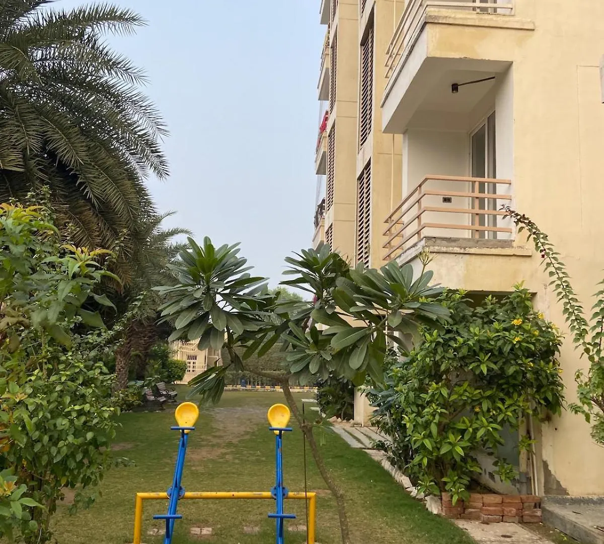 Taj Vibes By Vibz Apartment Agra